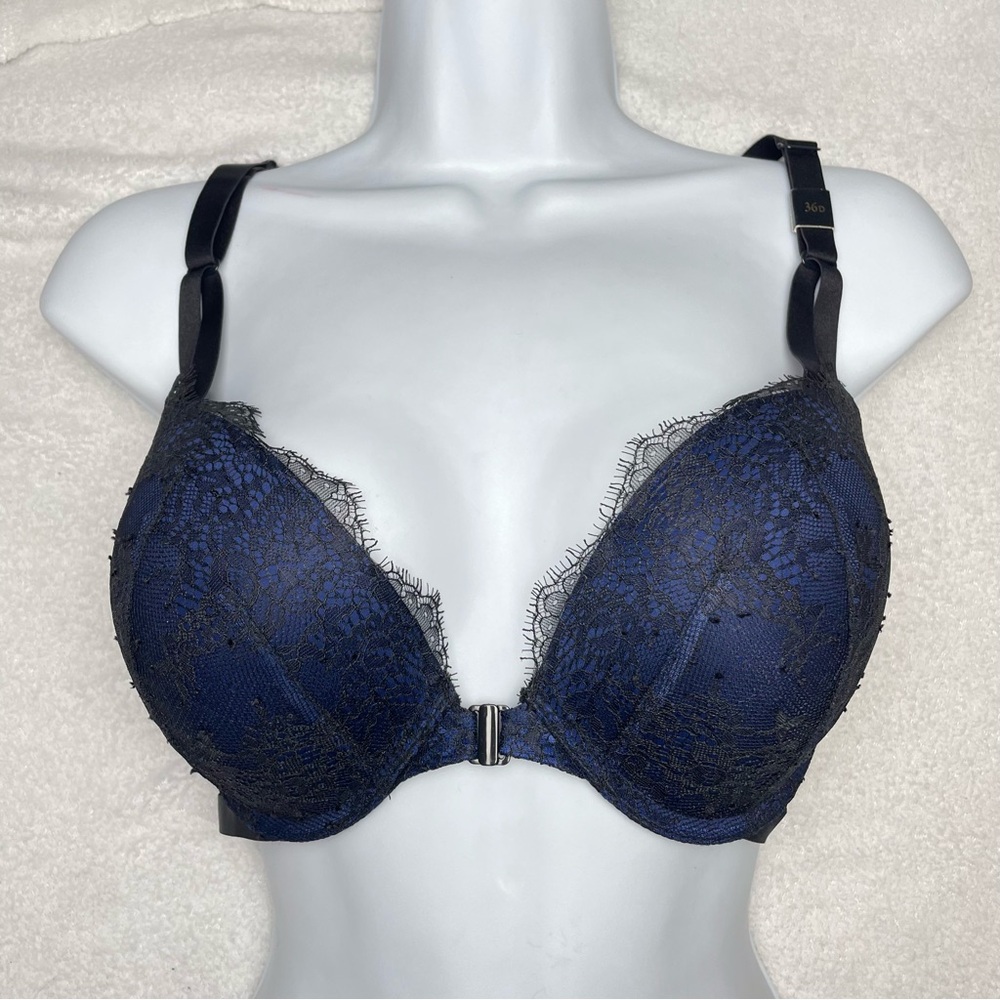 NWT Victorias Secret Lace Push Up Navy Front Close Bra